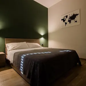 Interno 10 Cavour Отель типа 